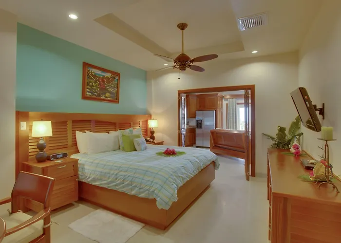 Grand Caribe Belize Resort 4*