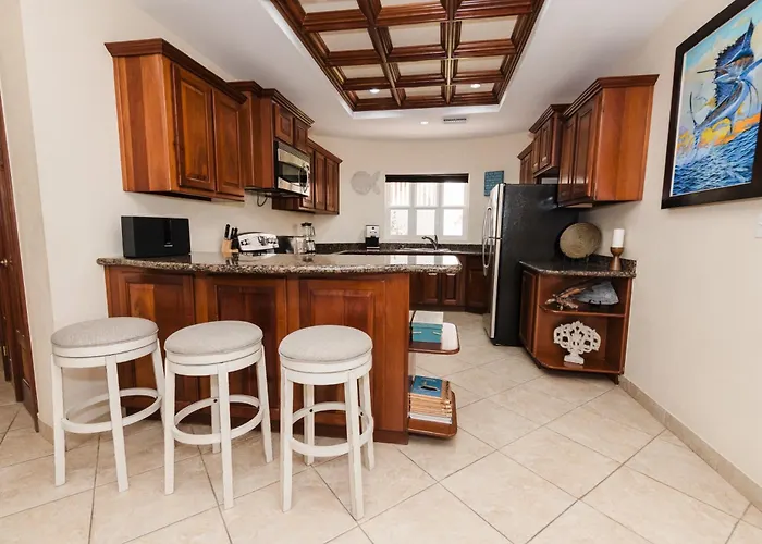 Grand Caribe Belize Resort 4*